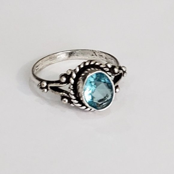 Hand Crafted Jewelry - Blue topaz ring, 925 silver blue topaz ring, 925 blue topaz vintage ring